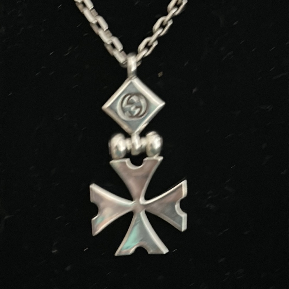 Gucci long necklace with charm - Picture 4 of 10